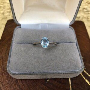 Vinage Cocktail Ring size 9 1/4 large Sterling silver blue rhinestone jewelry
